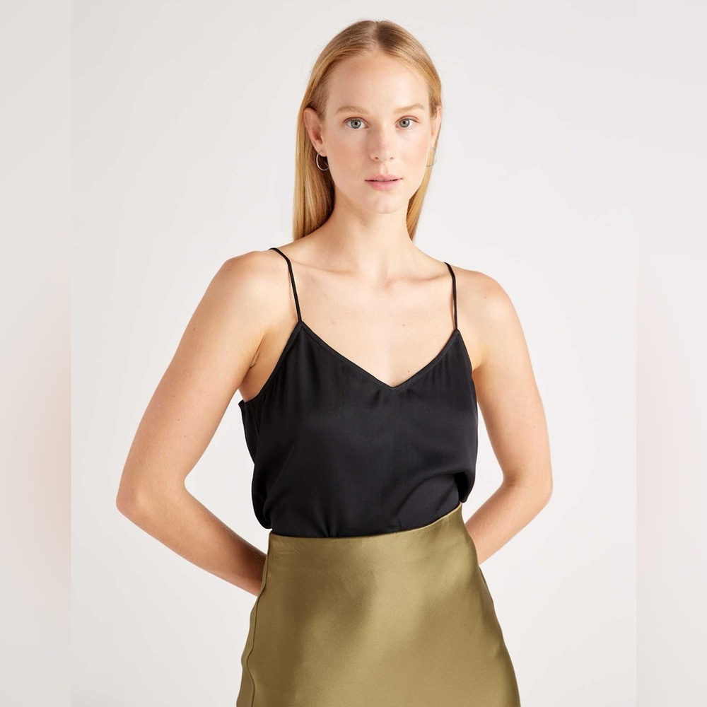 Quince Women Washable Stretch Silk V-Neck Cami Black Sleeveless Top M